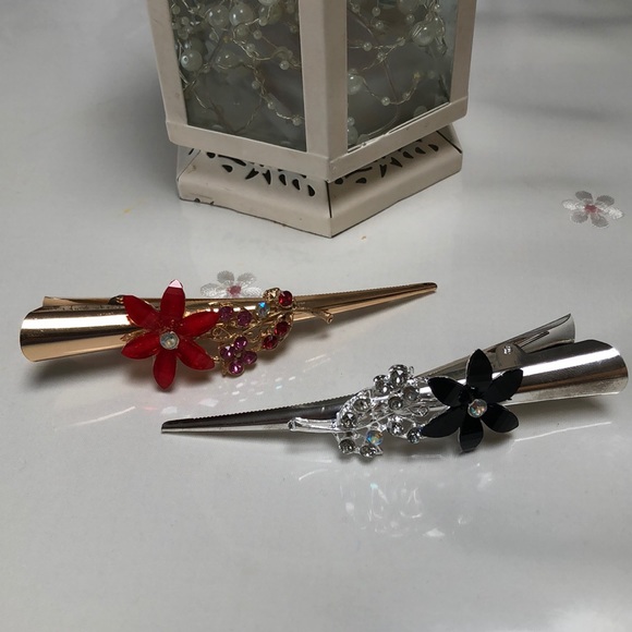 Accessories - Hair Clips
